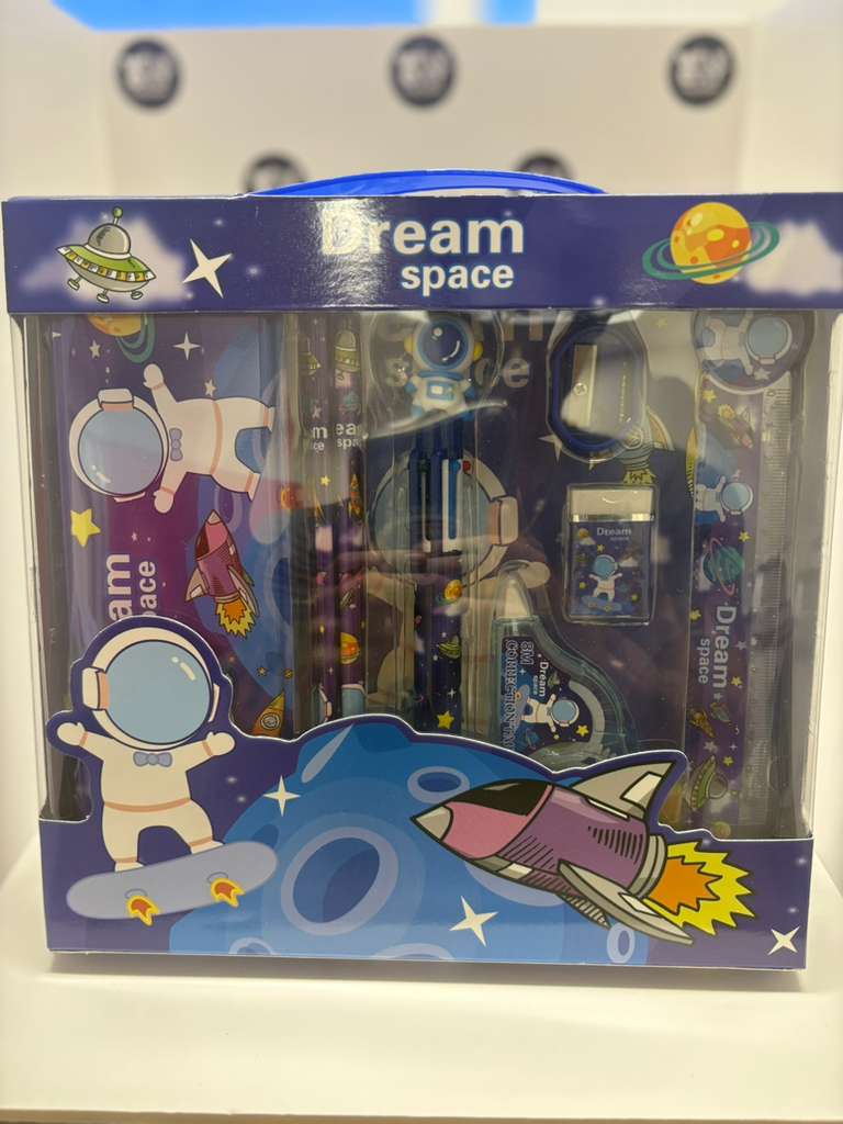 Set de útiles escolares de Astronauta
